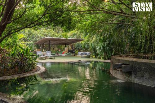 StayVista at Shashwat Villa with Private Pool, Lawn & Gym