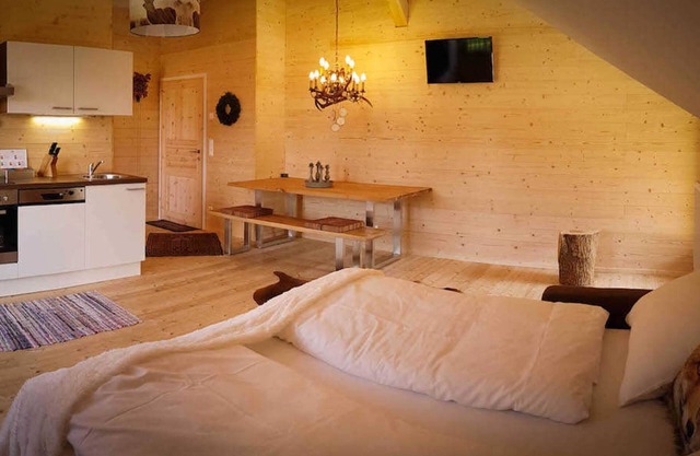 Steirer Apartment with Small Balcony - Steirer Apartment