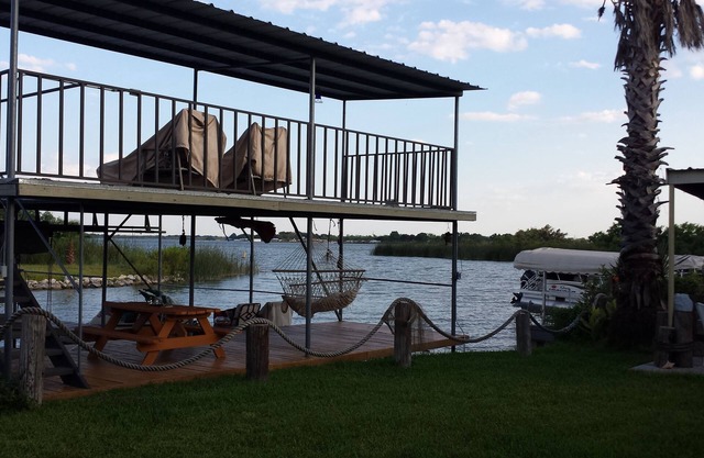 Steps Into The Water - Enjoy the Rest & Relaxation Right On The Water