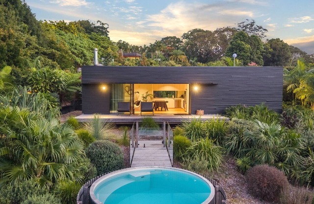 Storm Cabin by Contemporary Hotels
