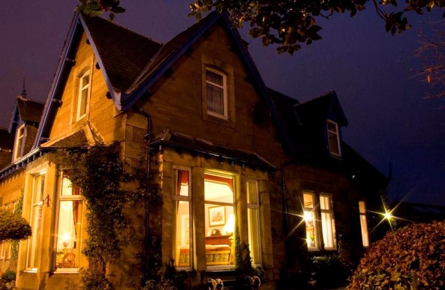 Strathcona Guesthouse