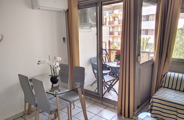 Studio 303 Bord de mer Résidence Graziella