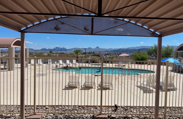 Studio 6 Suites Lake Havasu City, AZ