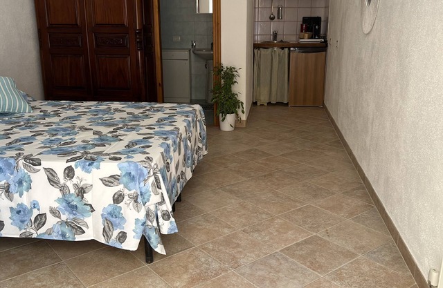 Studio apartment in Lacco Ameno, in the open countryside