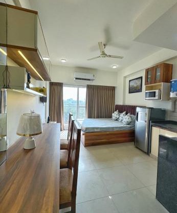 Studio Apartment with a View Near Bombay Hospital