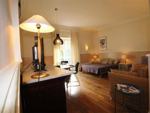 Studio au centre avec ascenseur et animaux admis - FR-1-313-163