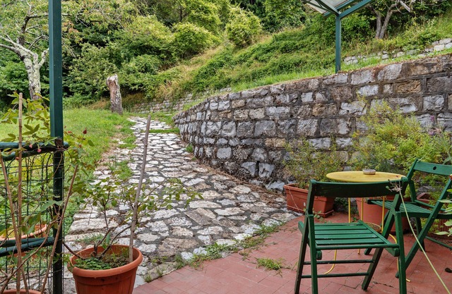 Studio 'Bilocale' with Sea View and Shared Garden