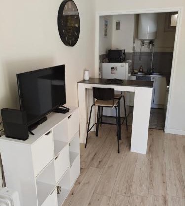 Studio climatisé à proximité des transports