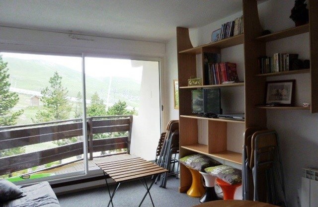 Studio for 6 with direct slope access, balcony and free parking