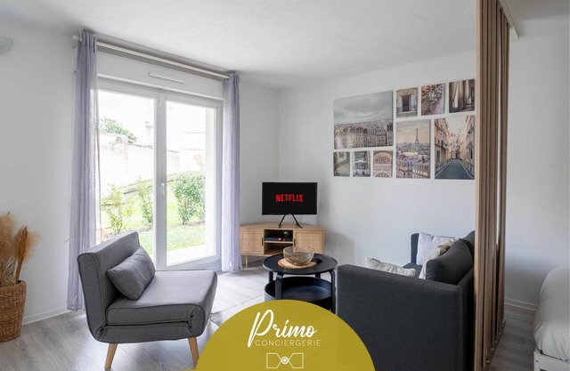 Studio JadOr gare le Bourget Paris Aeroport CDG