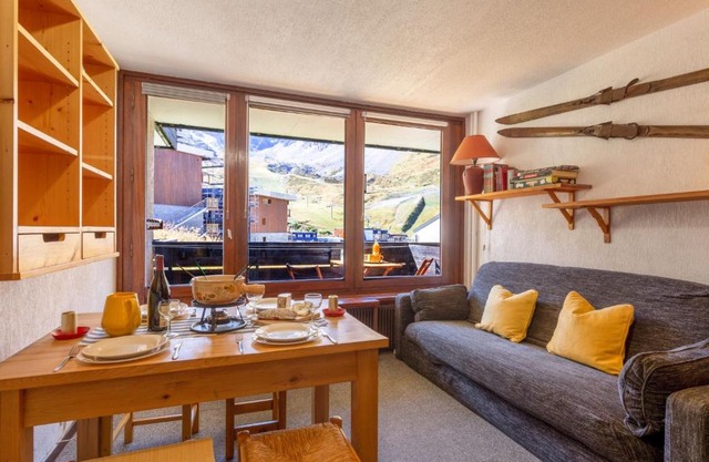 Studio Le Bollin - Val Claret-3 by Interhome