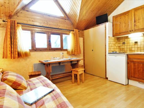Studio Les Arandellys by Interhome