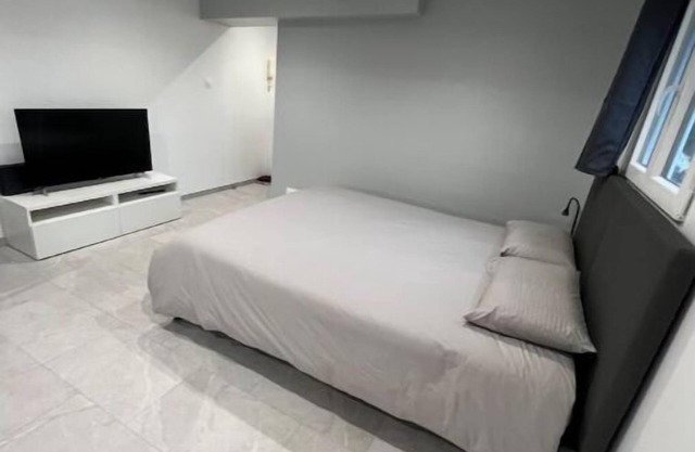 Studio Neuf Avec Jardin !