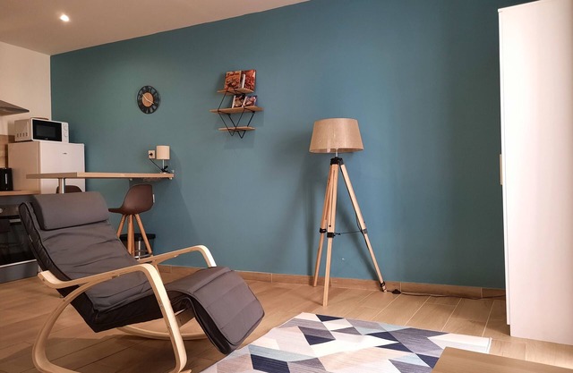 Studio Neuf Place des Carmes