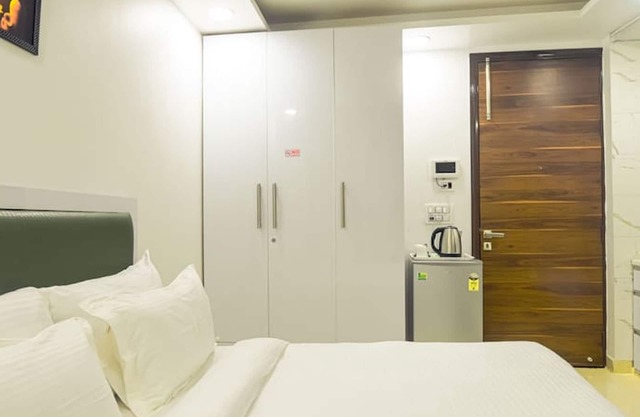 Studio serviced apartment with Gym