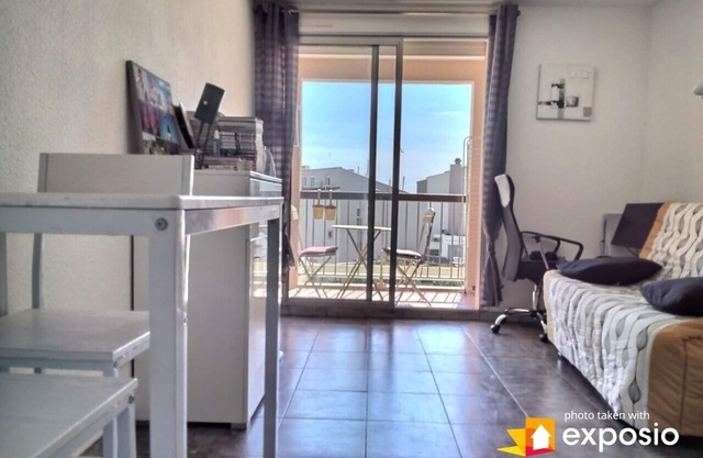 STUDIO WITH LOGGIA IDEAL VACANCE