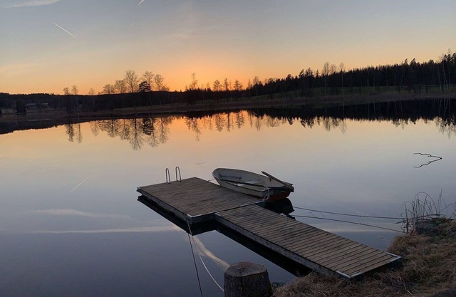Stuga vid Sjö!