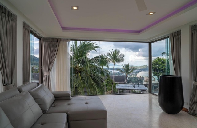 Stunning 6-bedroom retreat with mesmerizing sea views, saltwater infinity pool, and rooftop solarium
