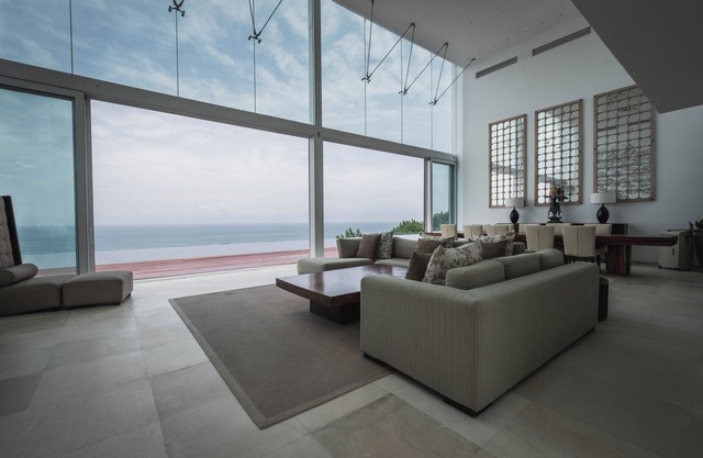 Stunning 6-bedroom Seaview Villa Lorea