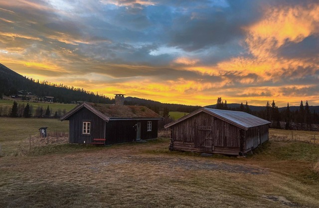 Stunning home in Fåvang with WiFi