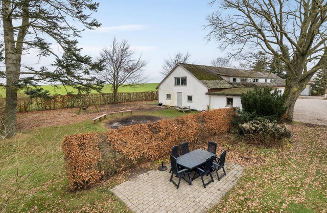 Stunning home in Grenaa with WiFi