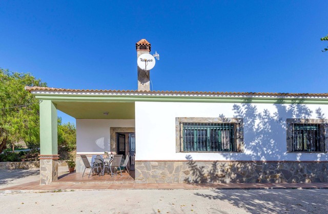 Stunning home in Ubrique with kitchen