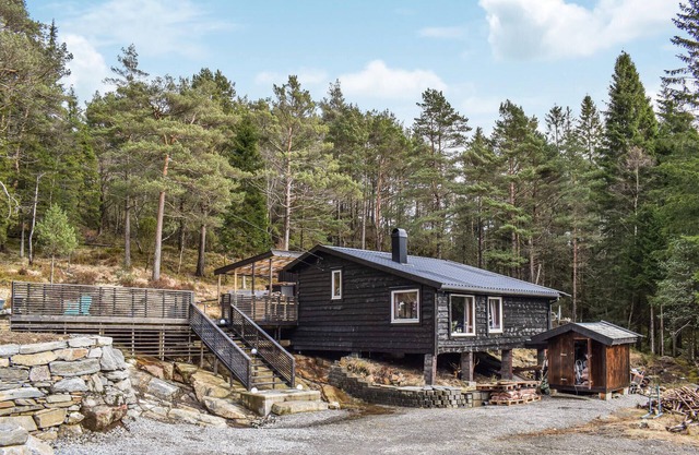 Stunning home in Førde i Hordaland