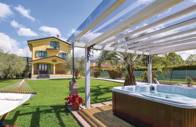 Stunning home in Piano di Con.Massarosa