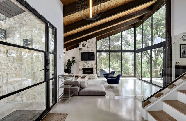 Stunning Midcentury Modern Estate 7min to Downtown
