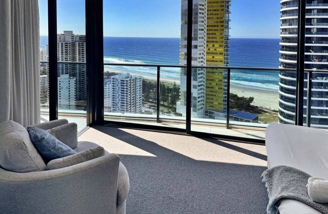 Stunning Ocean Views Oracle Level 30 Parking