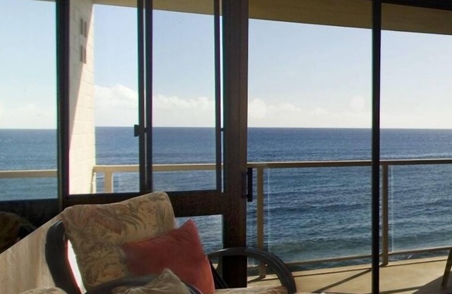 Stunning Oceanfront Condo with A/C. You Will Not Be Disappointed