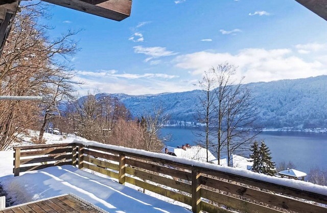 Stunning private villa for 4 people with WIFI, terrace and pets allowed