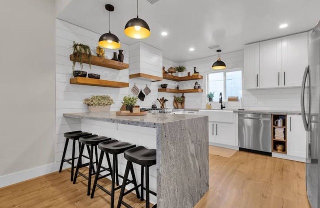Stunning Remodel in the Heart of Phoenix!