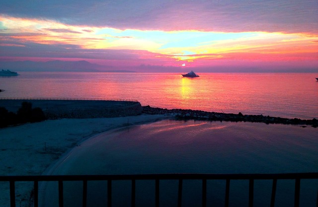 Stunning Sea View Apt on the Ramparts in the Old Town of Antibes