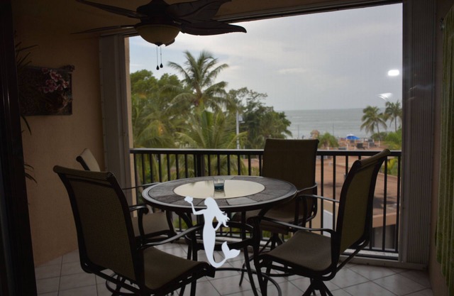 Stunning Views w/Private Boat Slip. Newly Refreshed. Clean!