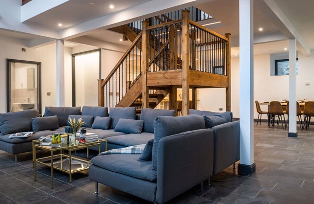 Stunning villa for 12 people with WIFI, TV and pets allowed