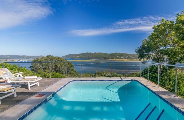 Stunning Villa with pool and views of Knysna