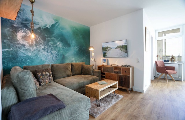 Stylish 2-room apartment with sea view, balcony, sauna and pool