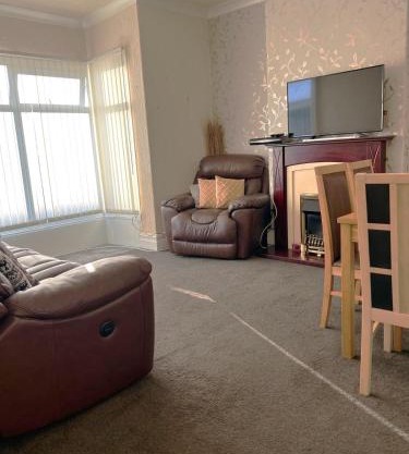 Stylish and Spacious two-bedroom Apartment