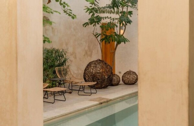 Stylish Apartment w private balcony Centro