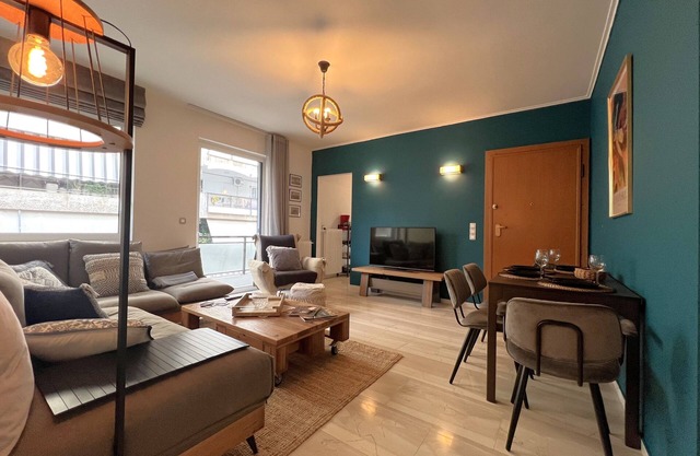 Stylish Apt in Paleo Faliro 300m from the beachn