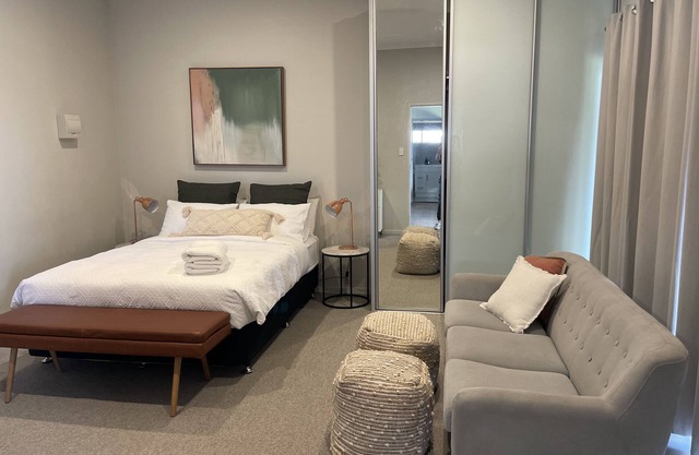 Stylish Coastal Unit
