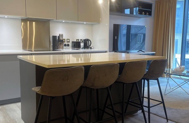 Stylish & Comfy 1-Bed Apartment in Central Birmingham