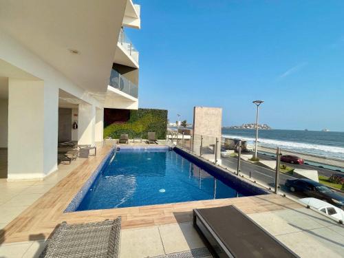 Stylish seaside apartment with stunning ocean view - Pórtico