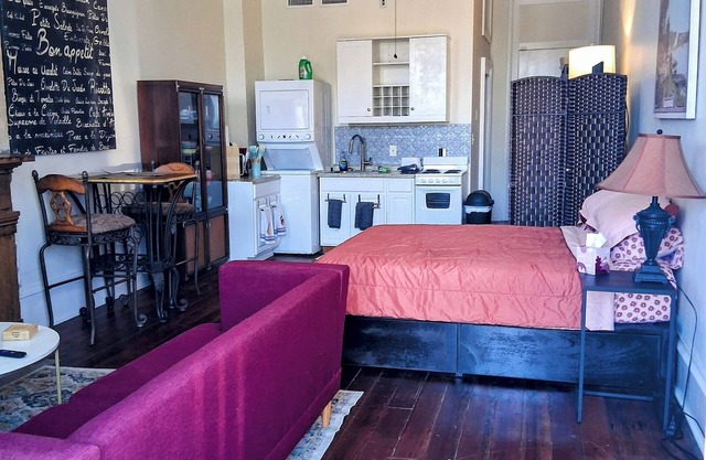 Stylish studio in vibrant New Orleans