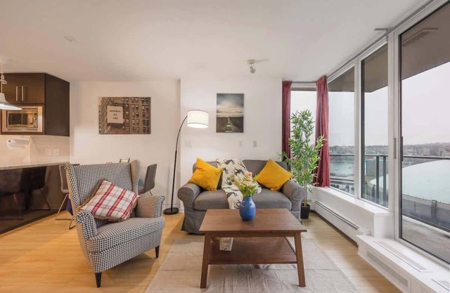 Stylish Vancouver Condo with City Views