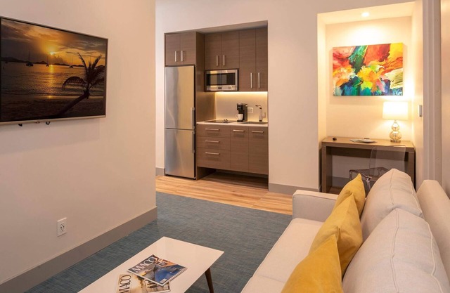 Suite 10 Summer Rates are Here
