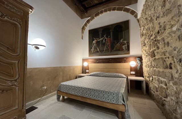 SUITE IN THE CENTER