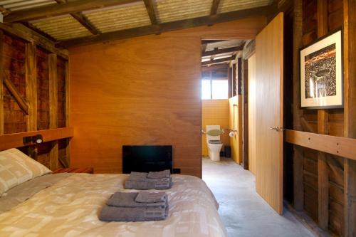 Suite Shed, Unique private accessible guest suite in Launceston