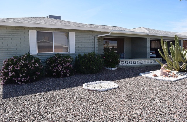 Sunland Village-55+ Golf Community-Golfing getaway